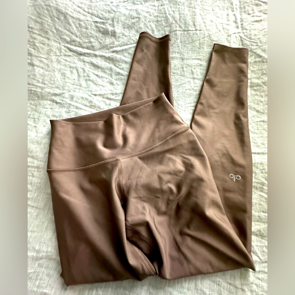 ALO LEGGINGS